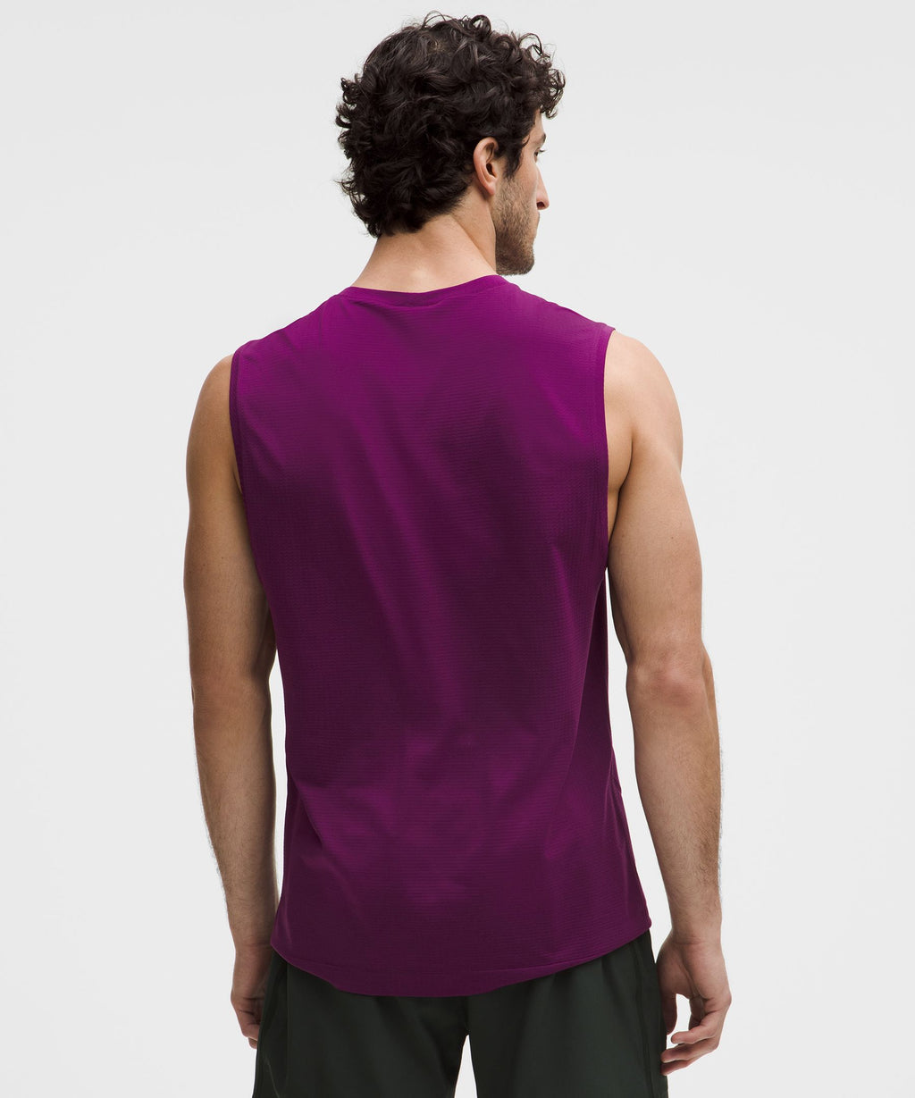 Metal Vent Tech Sleeveless ShirtUpdated Fit