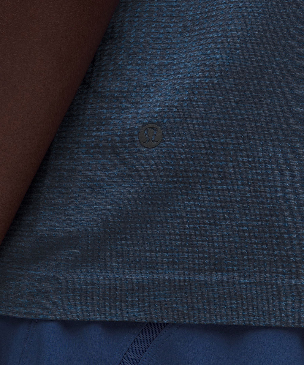 Metal Vent Tech Sleeveless ShirtUpdated Fit