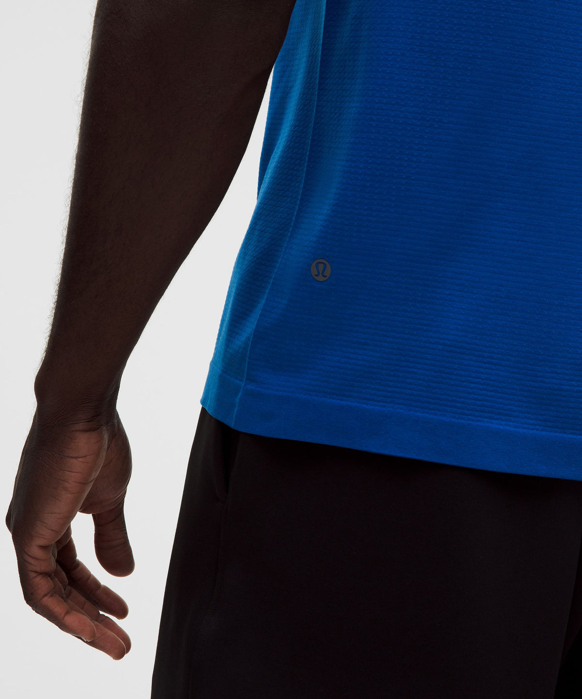 Metal Vent Tech Sleeveless ShirtUpdated Fit
