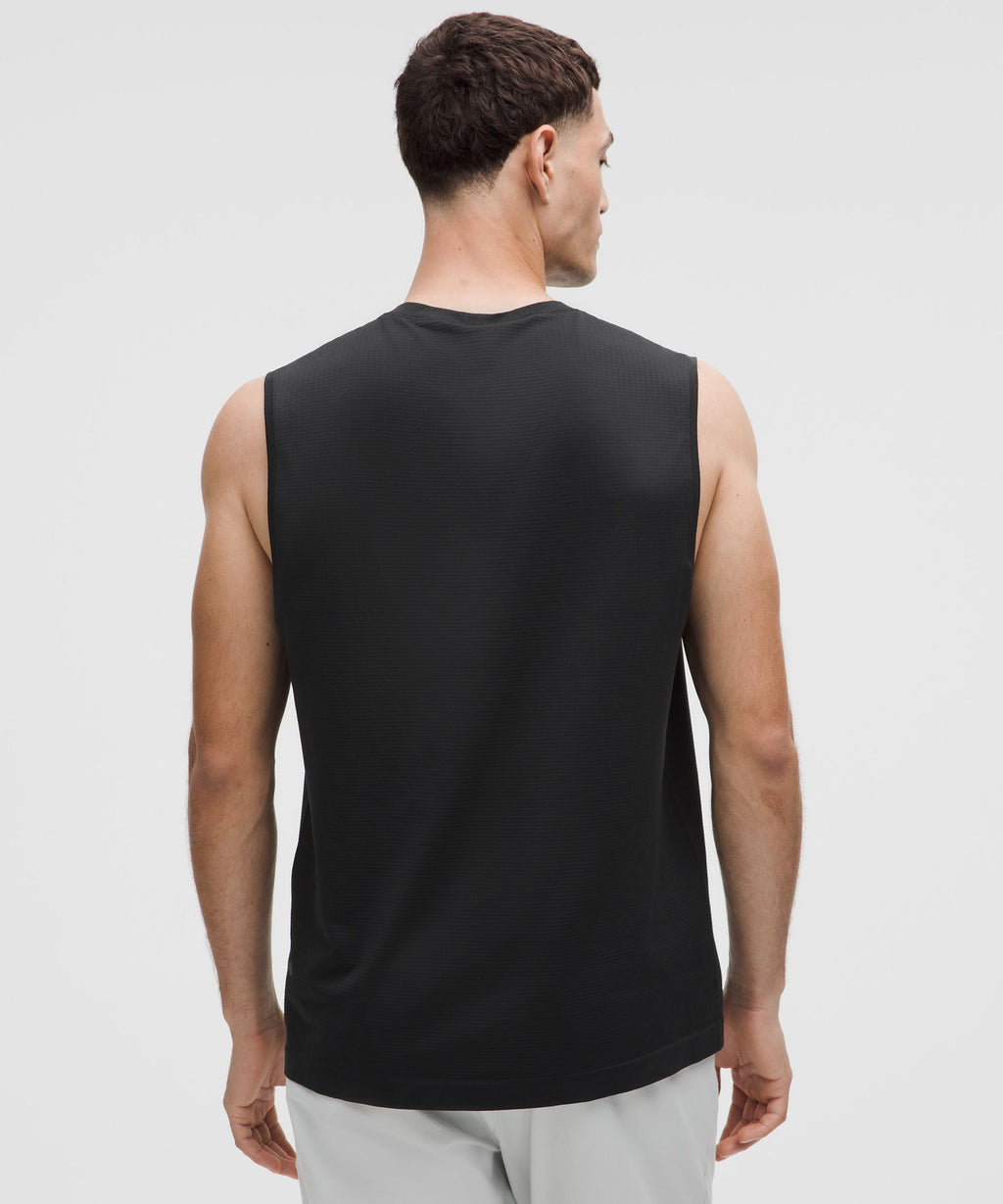 Metal Vent Tech Sleeveless ShirtUpdated Fit
