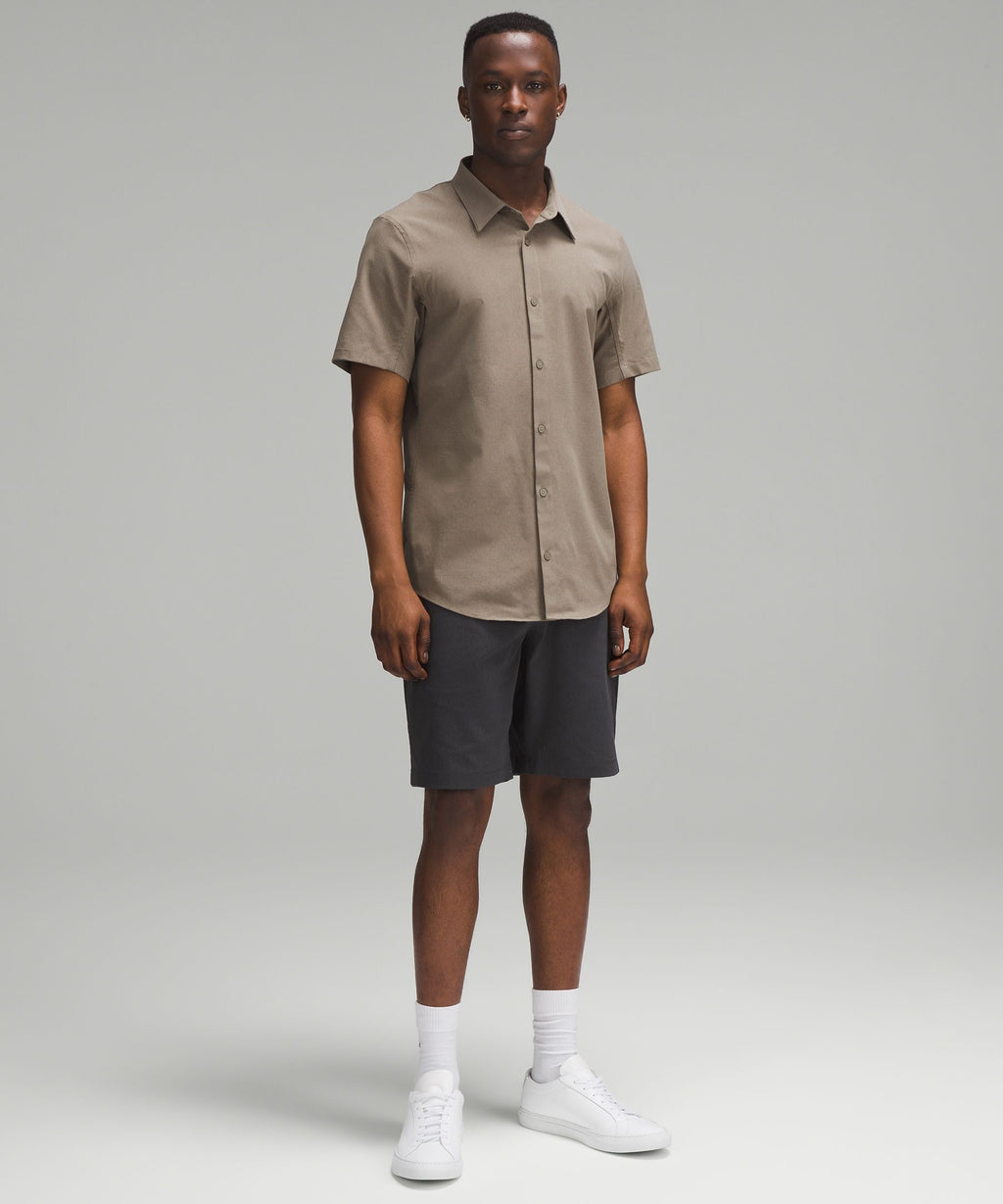 Airing Easy Short-Sleeve Shirt