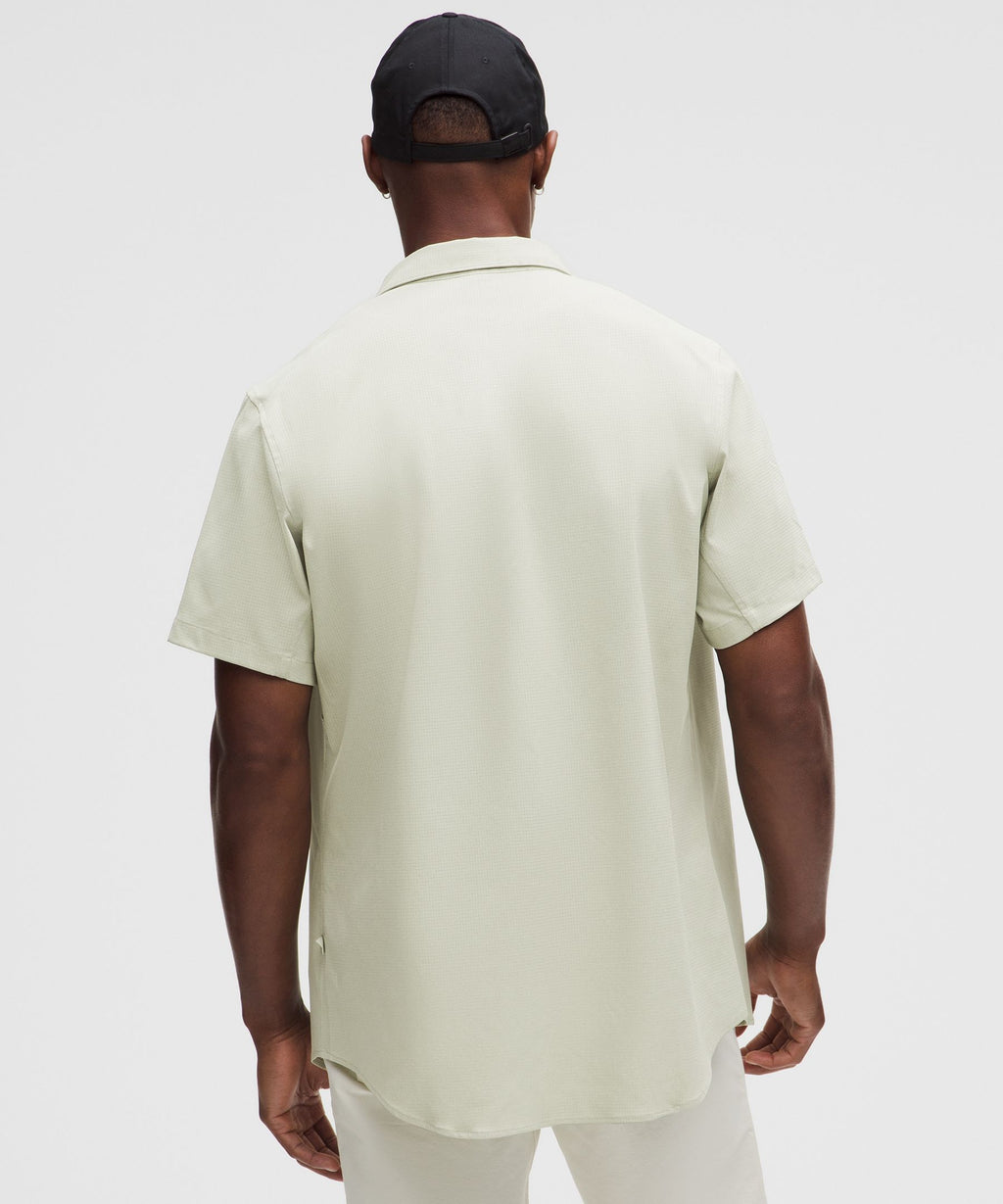 Airing Easy Short-Sleeve Shirt
