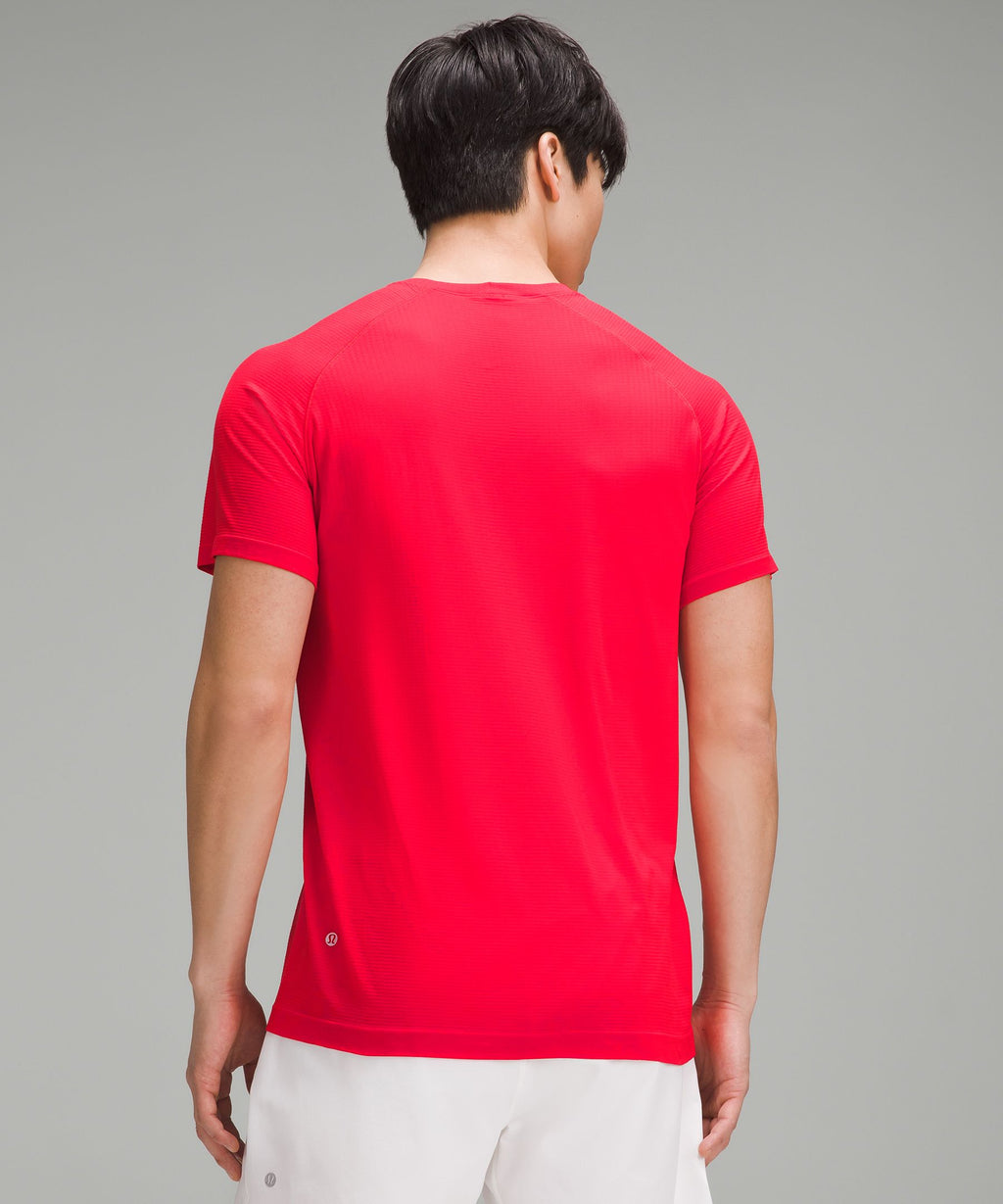 Metal Vent Tech Short-Sleeve ShirtOriginal Slim Fit