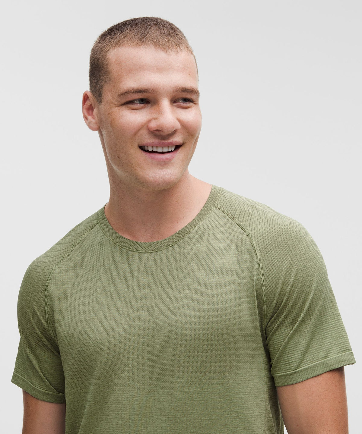 Metal Vent Tech Short-Sleeve Shirt