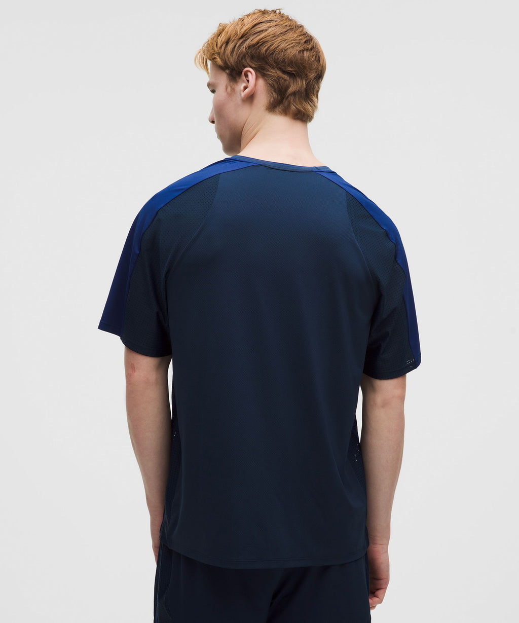 UV-Protective Mesh Panelled Tennis Shirt