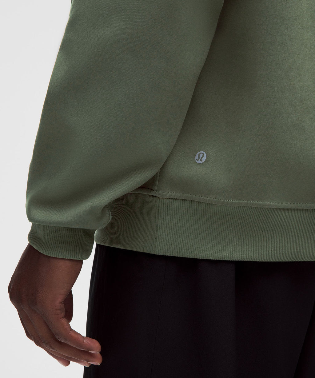 Grand Standard Long-Sleeve Crew