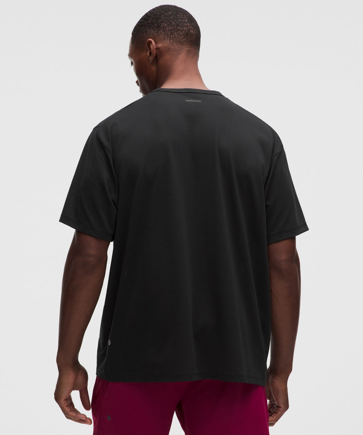 Mile Maker Mesh Short-Sleeve ShirtRun Graphic