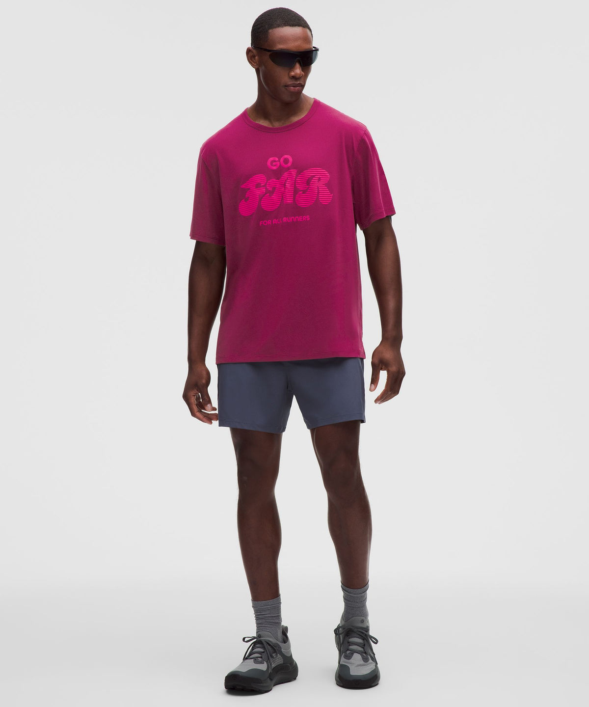 Mile Maker Mesh Short-Sleeve ShirtRun Graphic