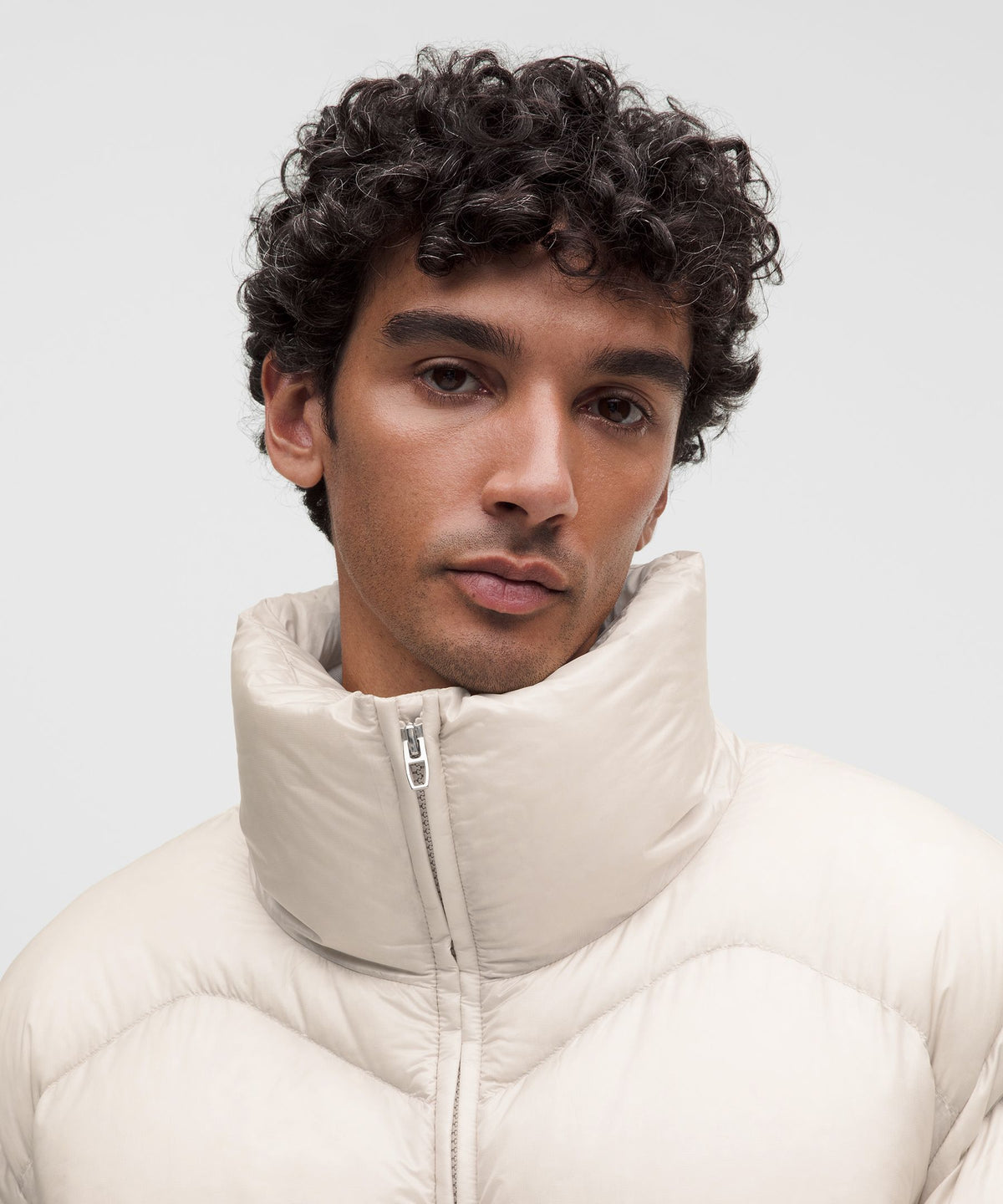 Men's Featherweight Stand-Neck Quilted Puffer