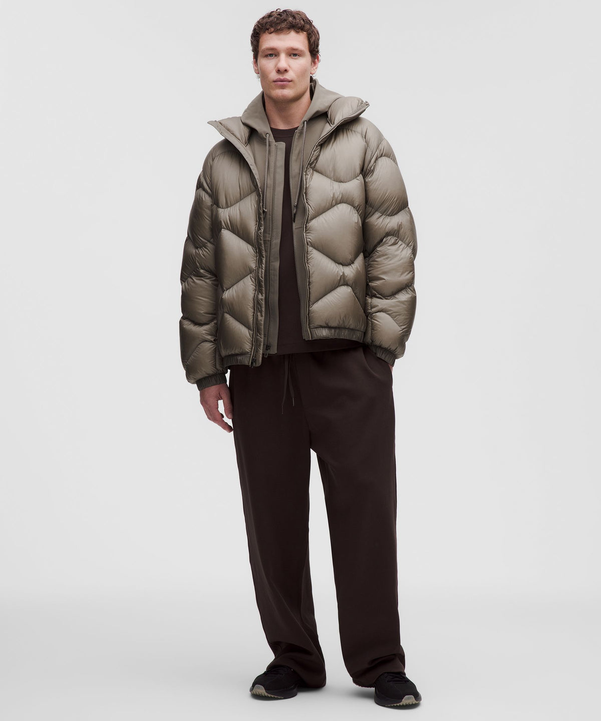 Men's Featherweight Stand-Neck Quilted Puffer