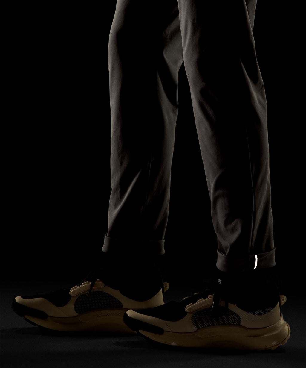 ABC Slim-Fit Trouser 34LWarpstreme