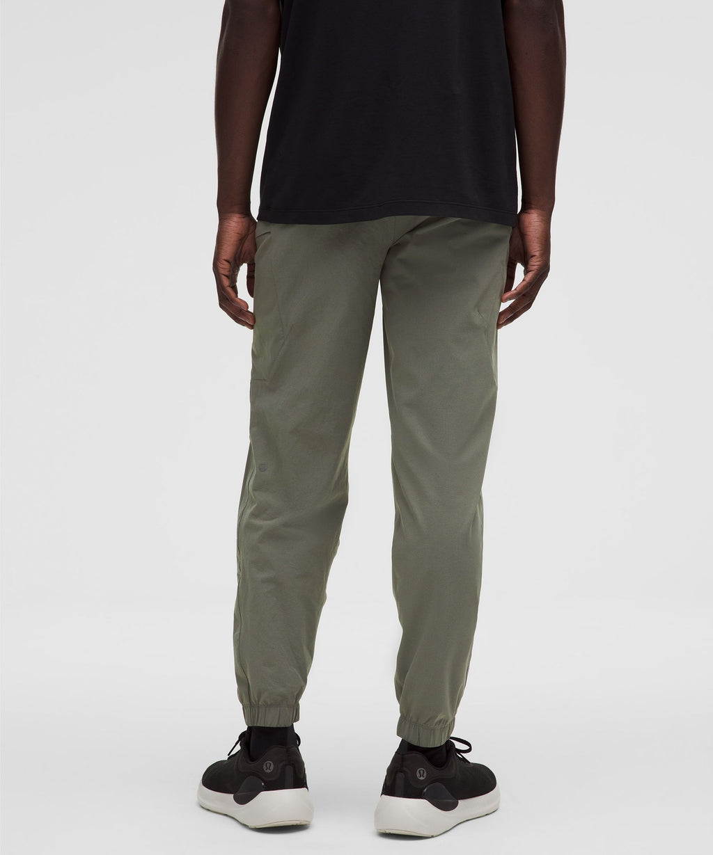 Zeroed In Classic-Fit Cargo JoggerRegular