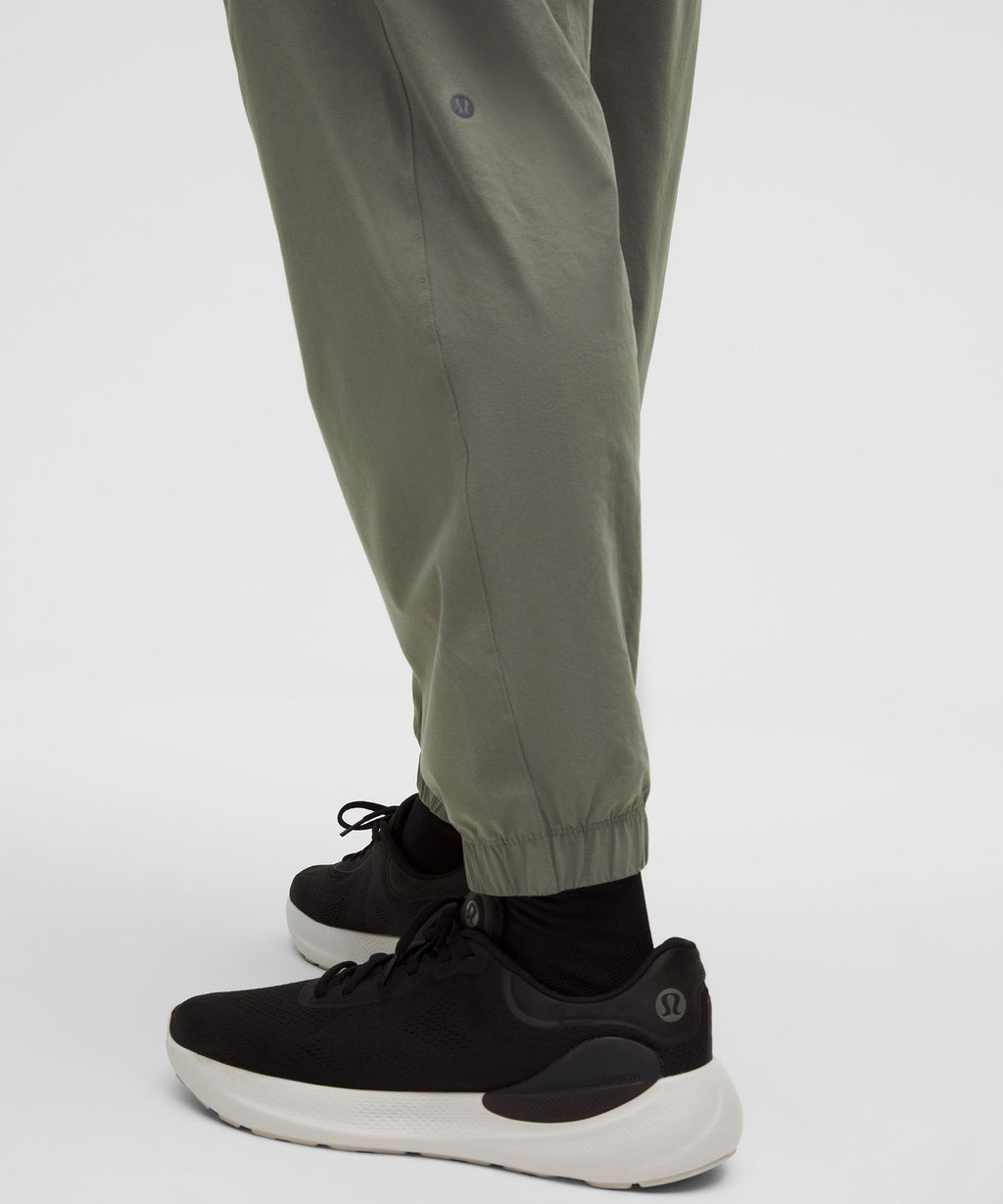 Zeroed In Classic-Fit Cargo JoggerRegular