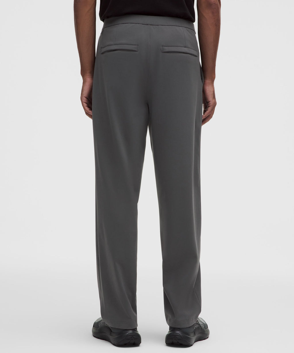 Men's Daydrift Relaxed-Fit Pleated Trouser RegularNo Belt Loops