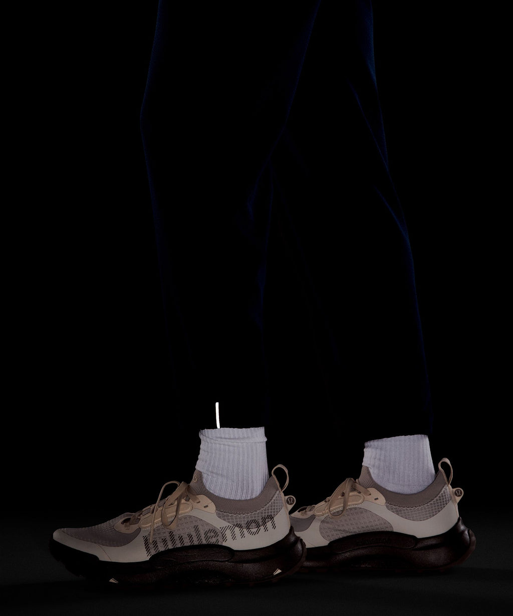 ABC Slim-Fit Trouser 30LTextured WovenAir