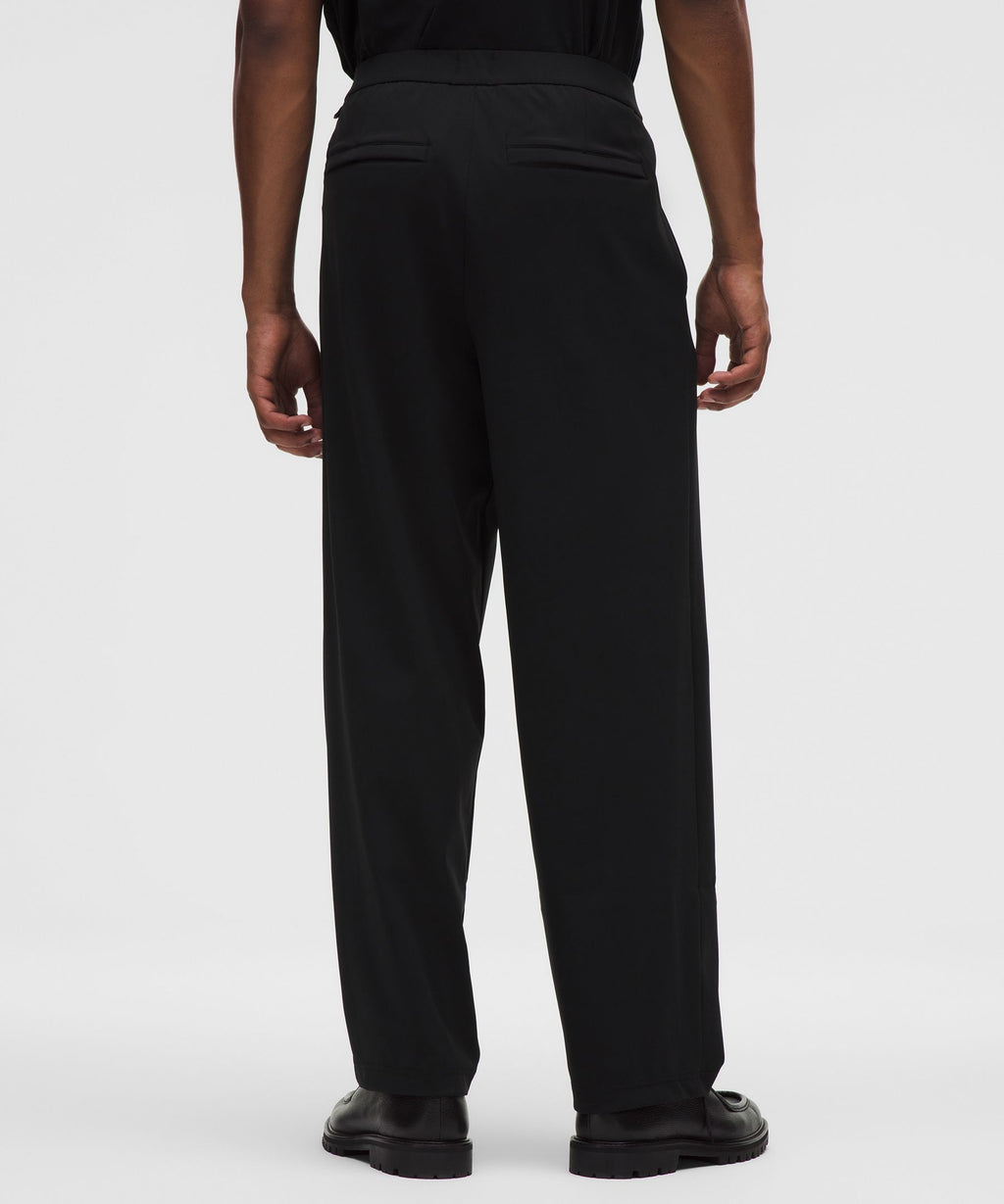Men's Daydrift Relaxed-Fit Pleated Trouser RegularNo Belt Loops