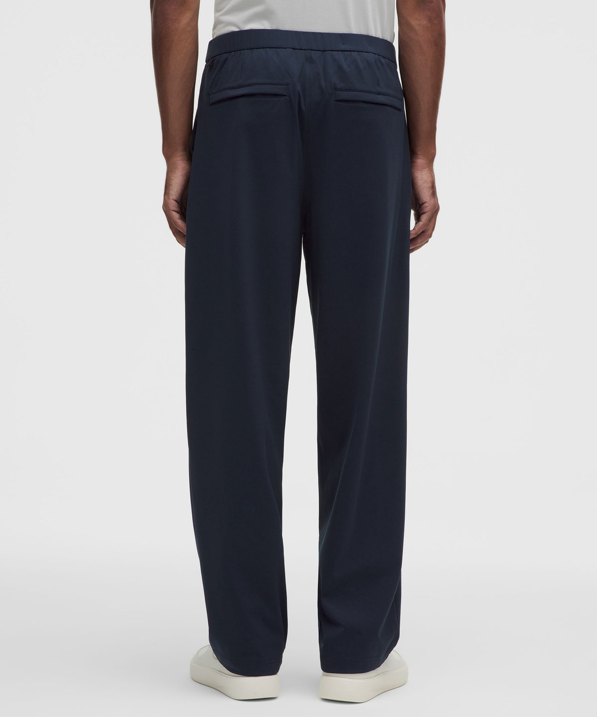 Men's Daydrift Relaxed-Fit Pleated Trouser RegularNo Belt Loops