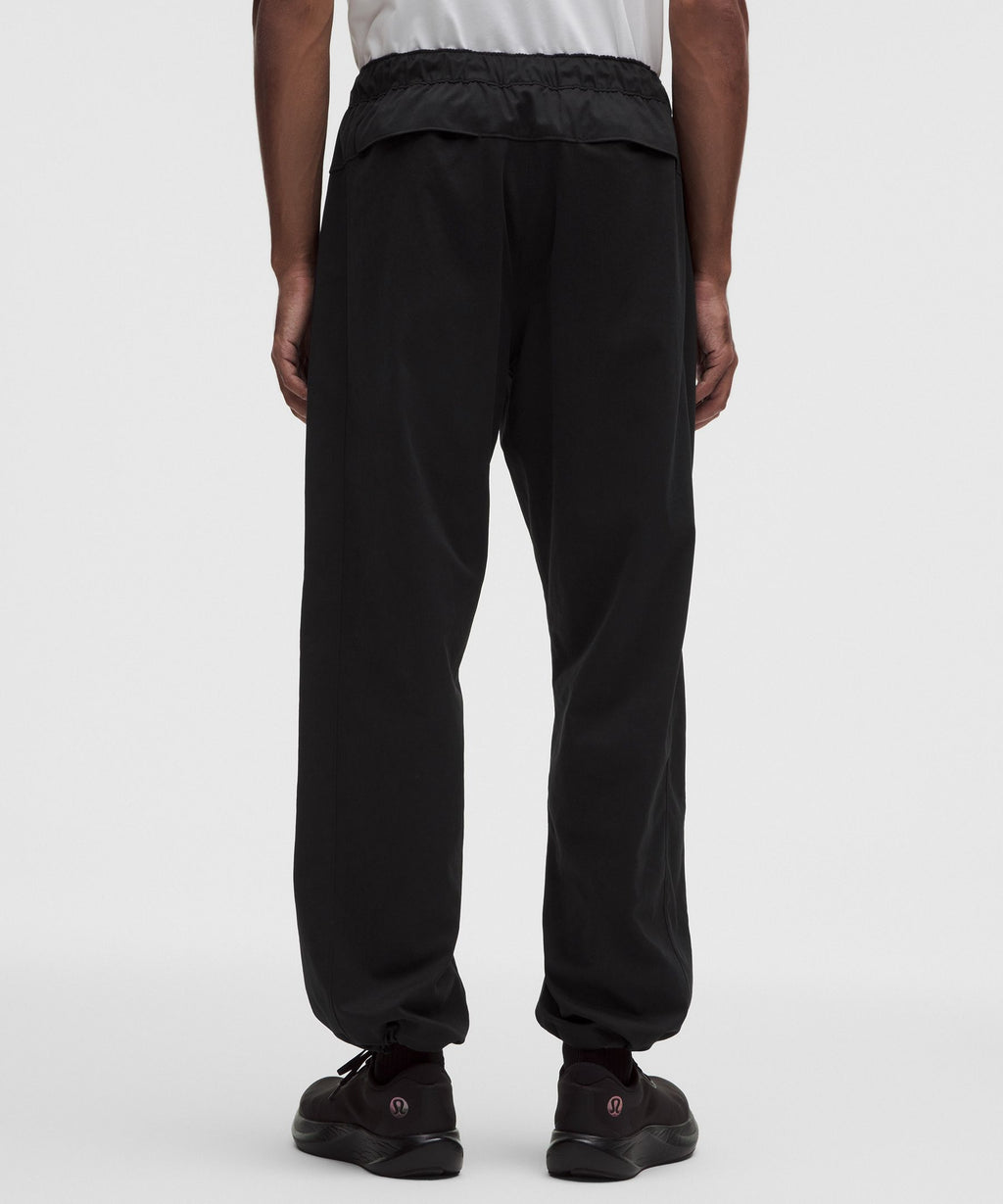 Unshaken Relaxed-Fit PantRegular