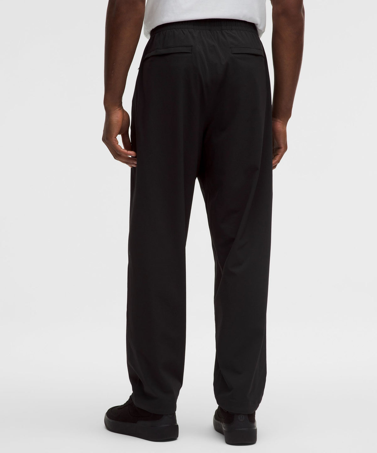 Zero Tucks Relaxed-Fit PantRegular