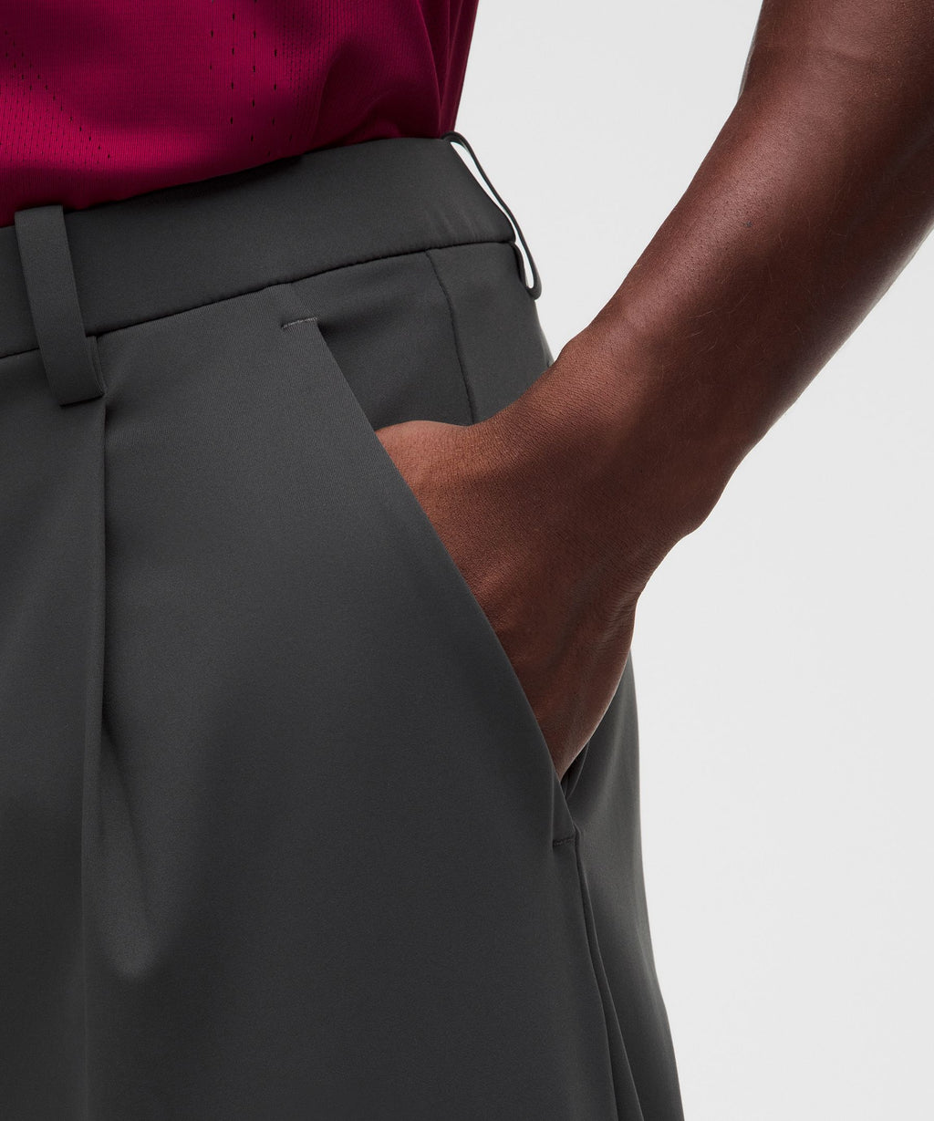 Men's Daydrift Relaxed-Fit Pleated TrouserRegular