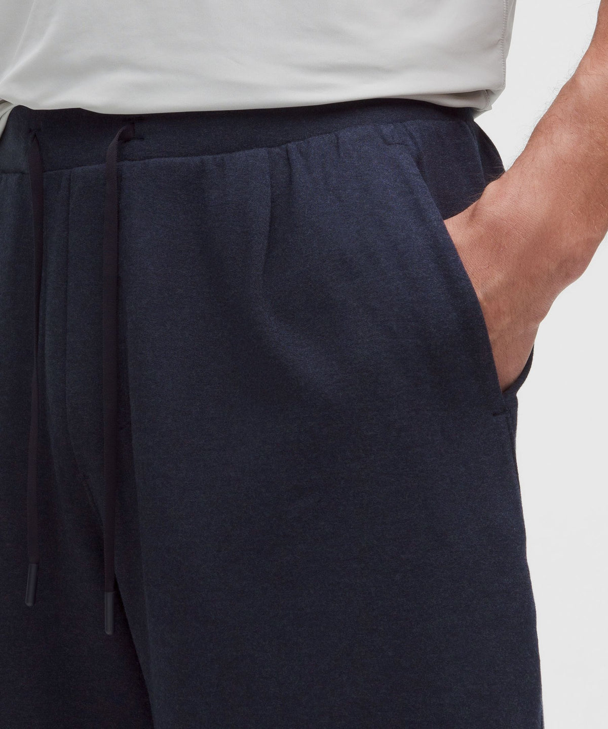 BeCalm Relaxed-Fit Short 7"