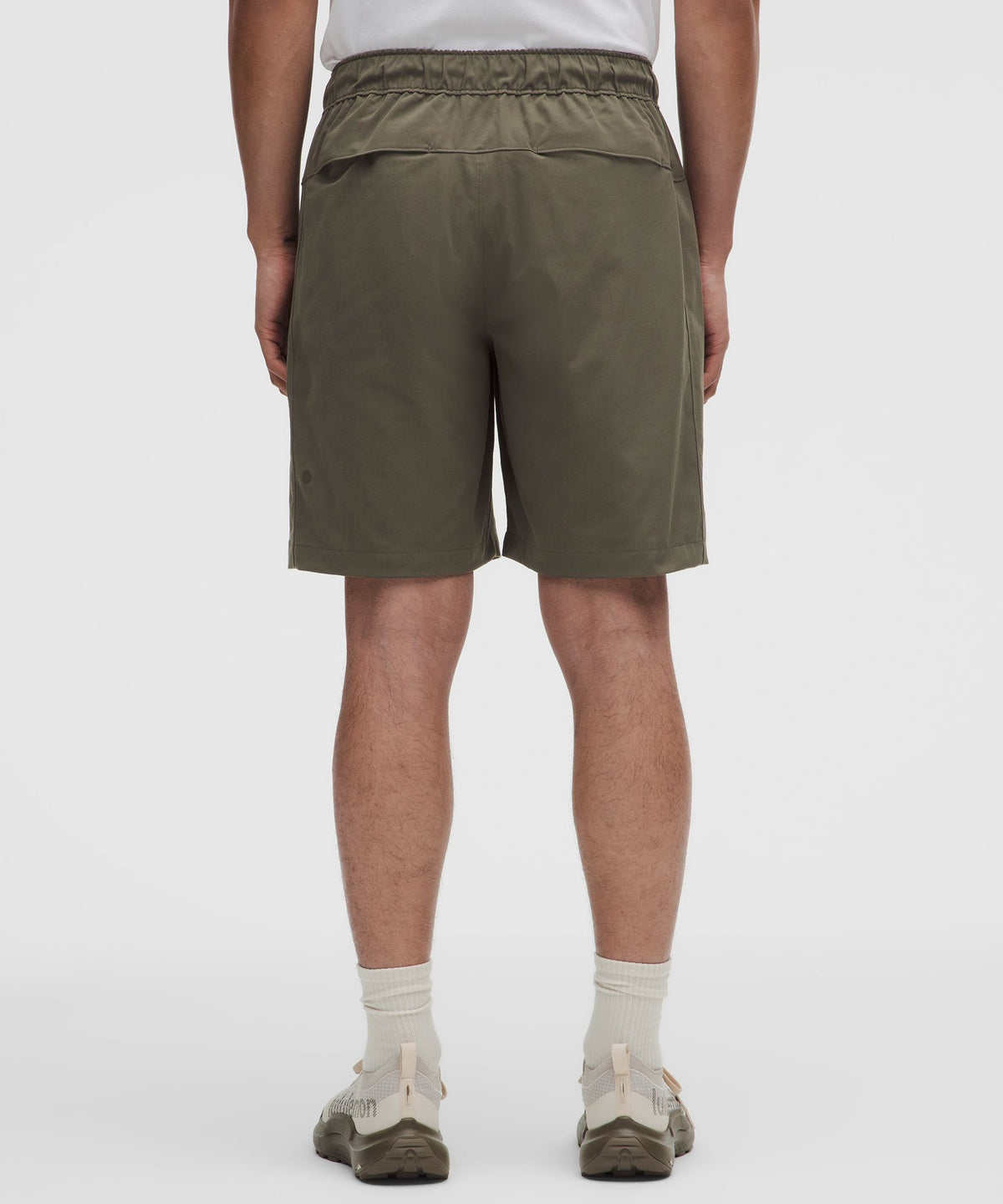 Unshaken Relaxed Pull-On Short 9"