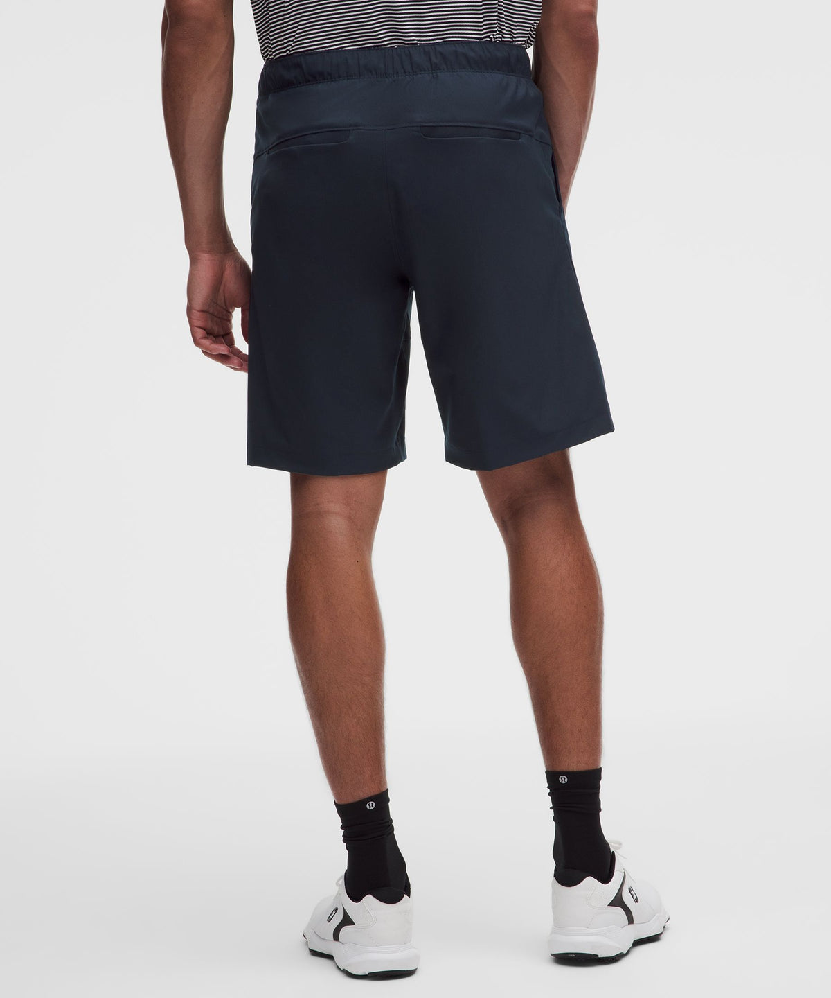 Stretch Twill Relaxed-Fit Golf Short 9"