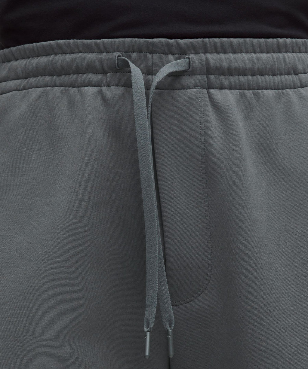 Grand Standard Short 8"