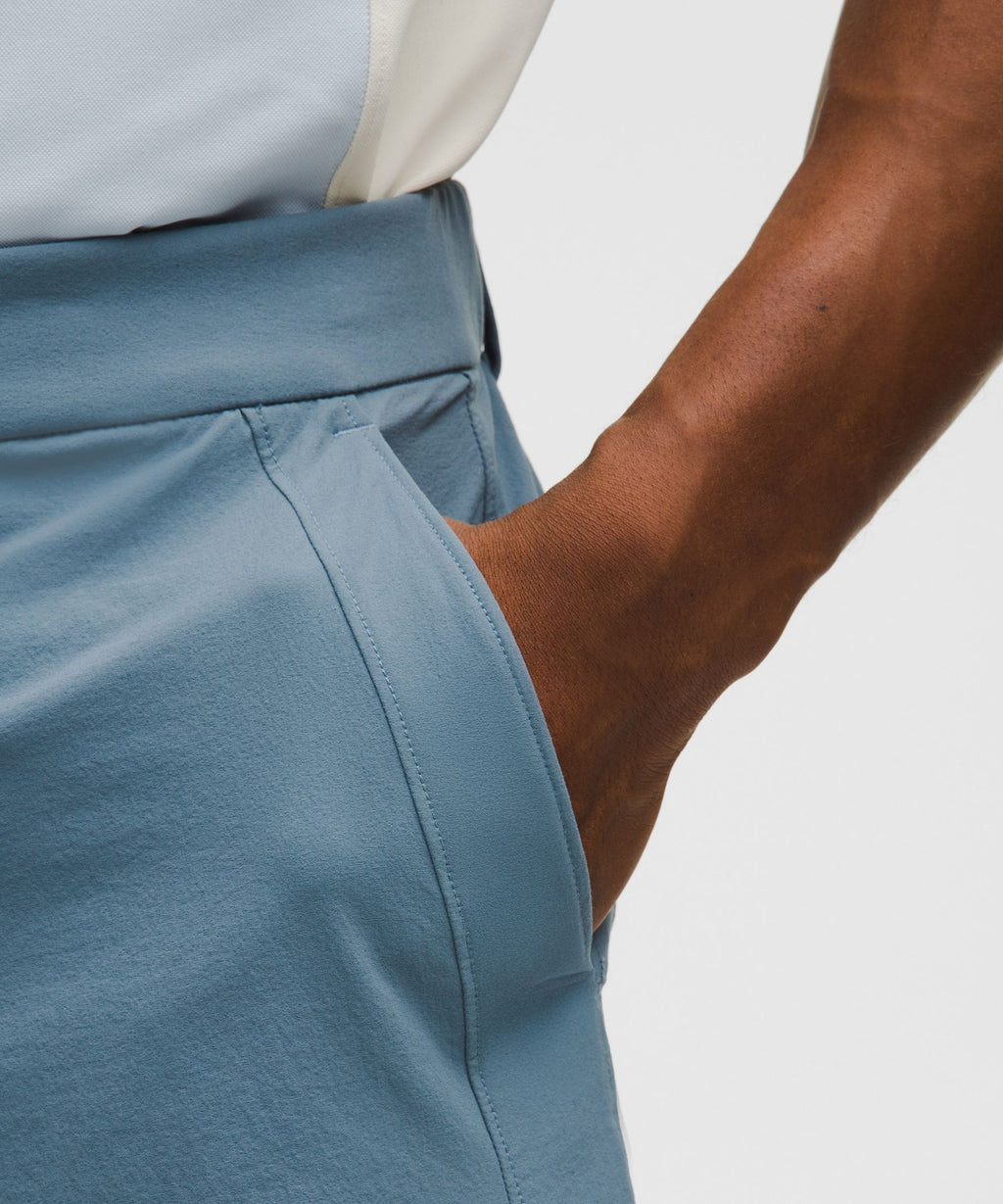 Water-Repellent Relaxed-Fit Golf Short 10"
