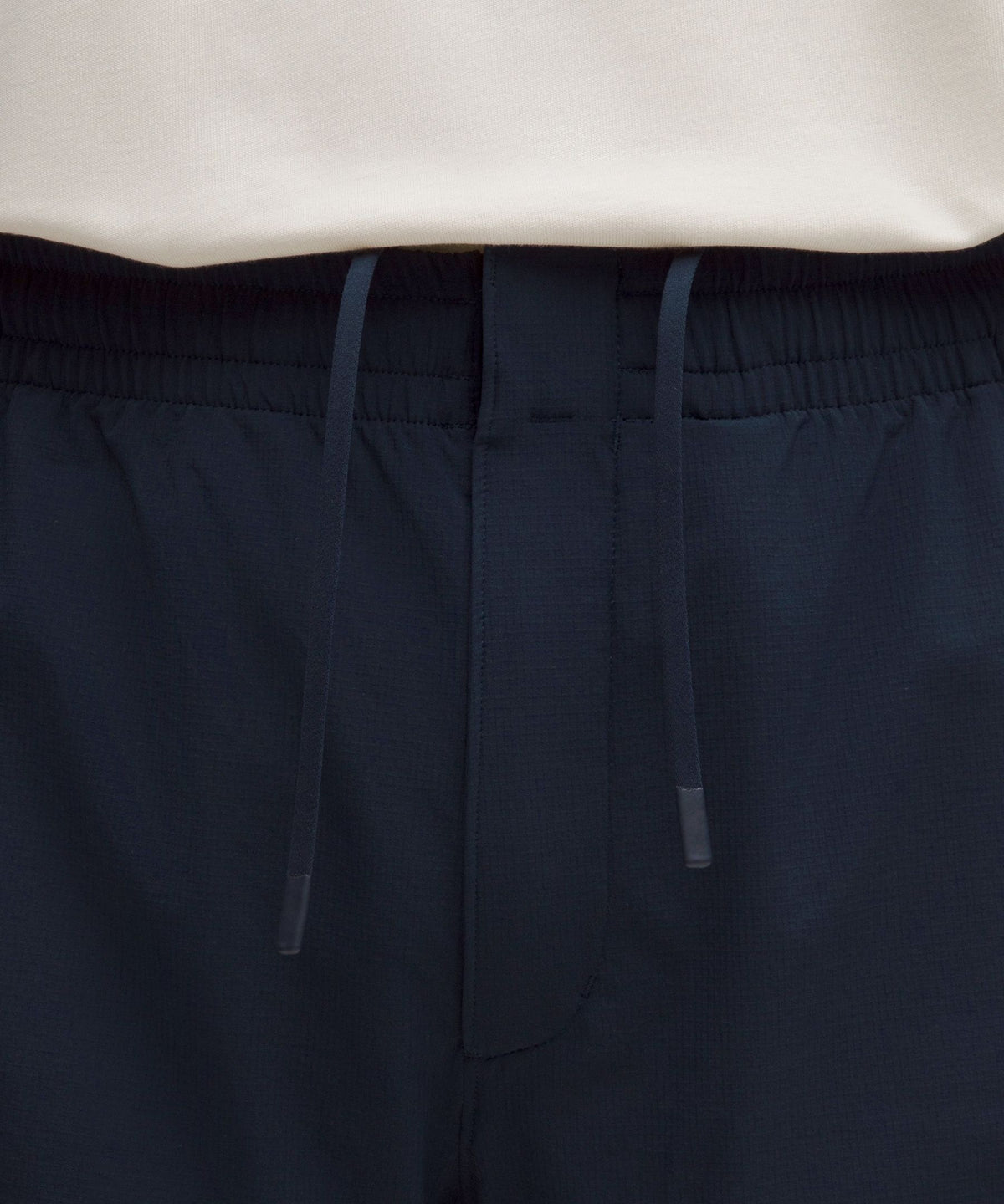 Zero Tucks Relaxed-Fit Short 8"