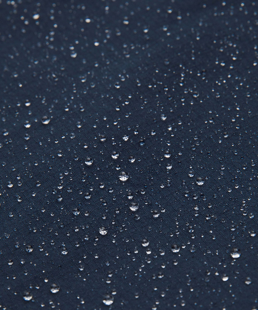 Zero Tucks Relaxed-Fit Short 8"