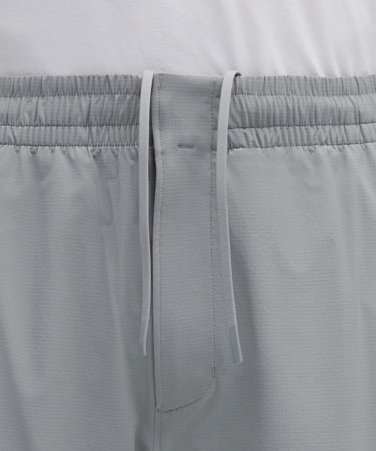Zero Tucks Relaxed-Fit Short 8"