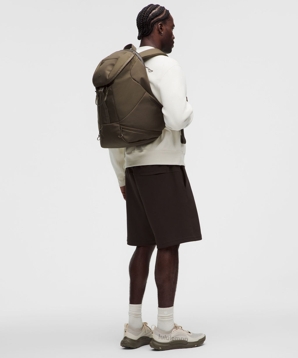 Daily Dispatch Backpack 28L