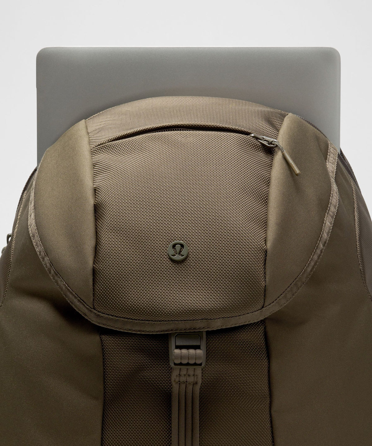 Daily Dispatch Backpack 28L