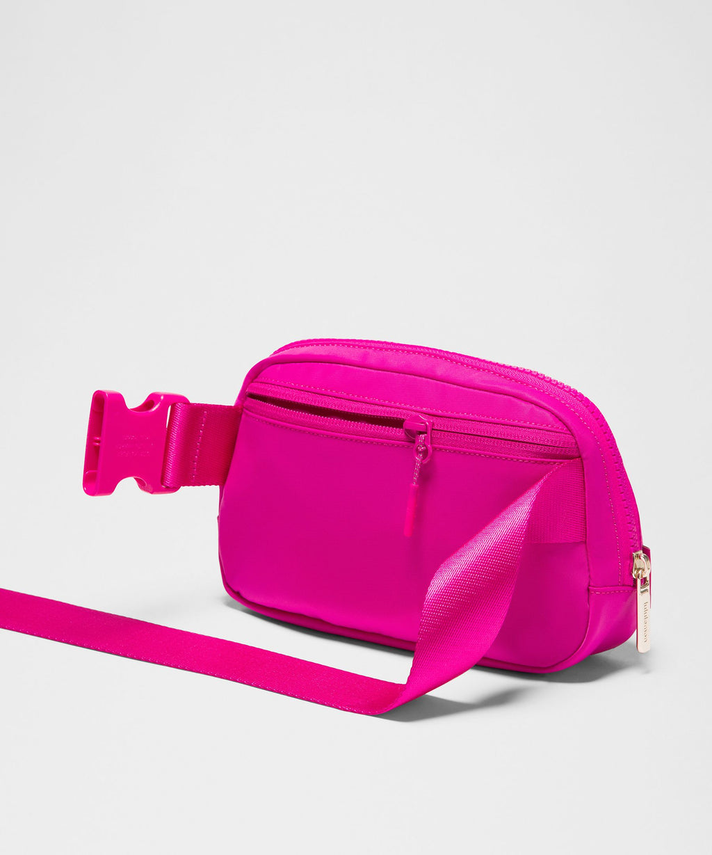 Everywhere Belt Bag 1L