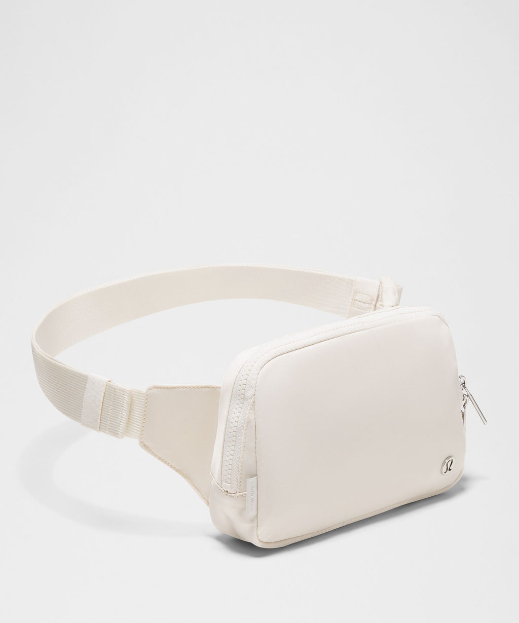 Everywhere Belt Bag Large 2L