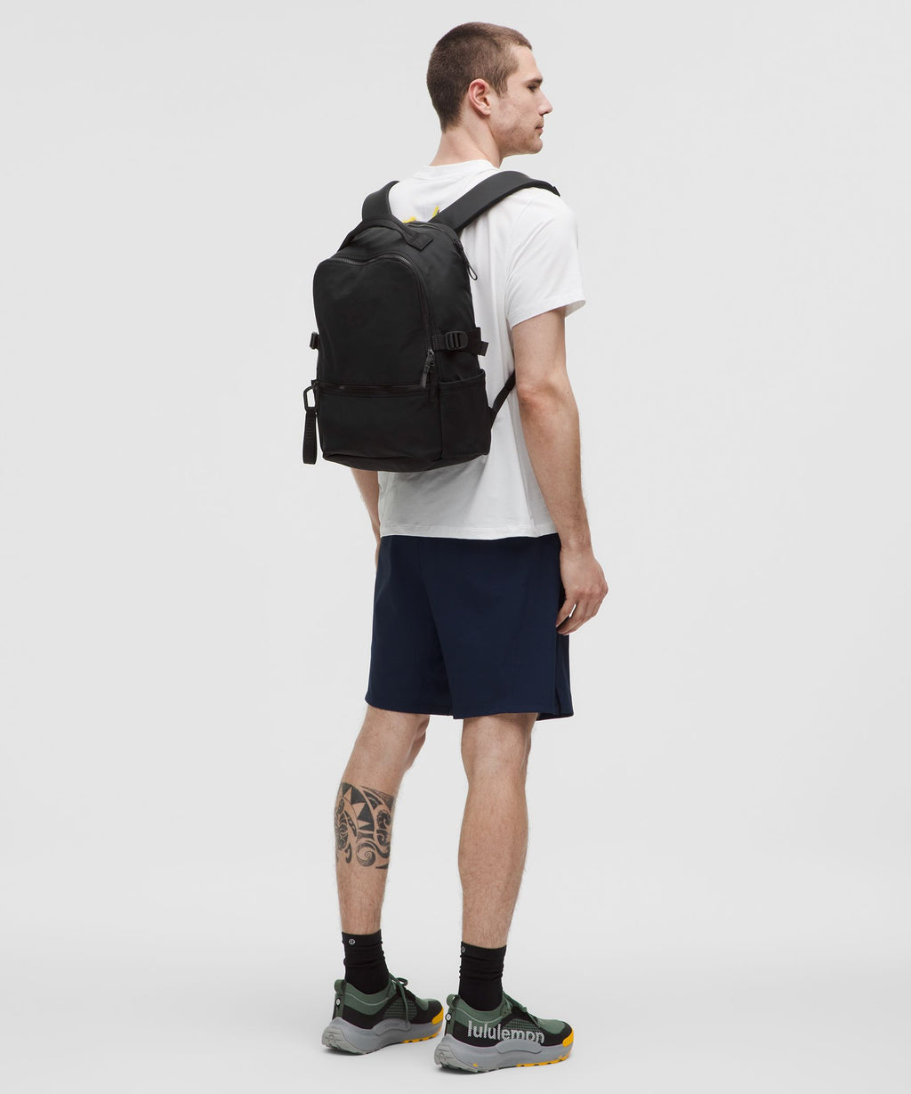 New Crew Backpack 22LLogo