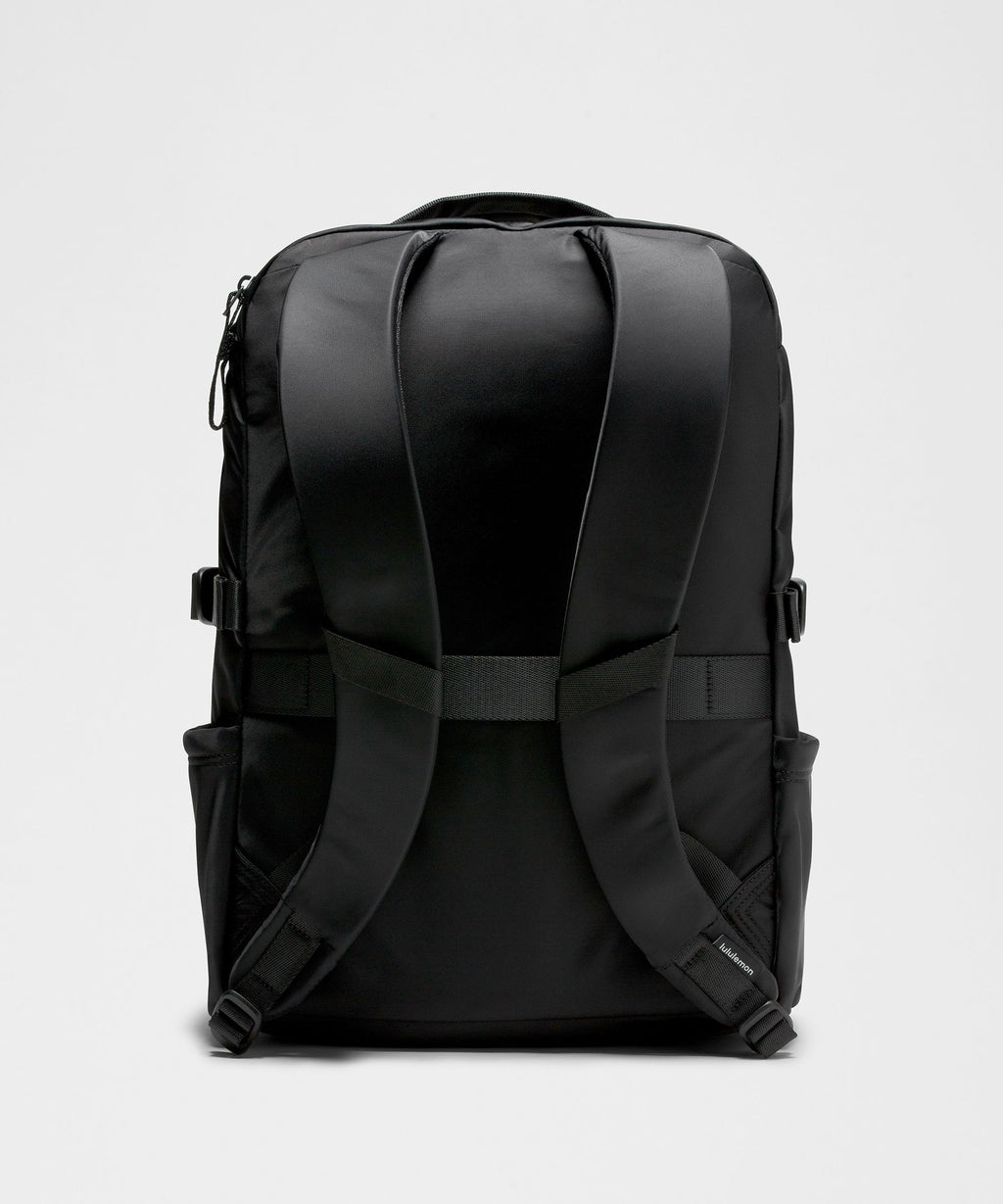 New Crew Backpack 22LLogo