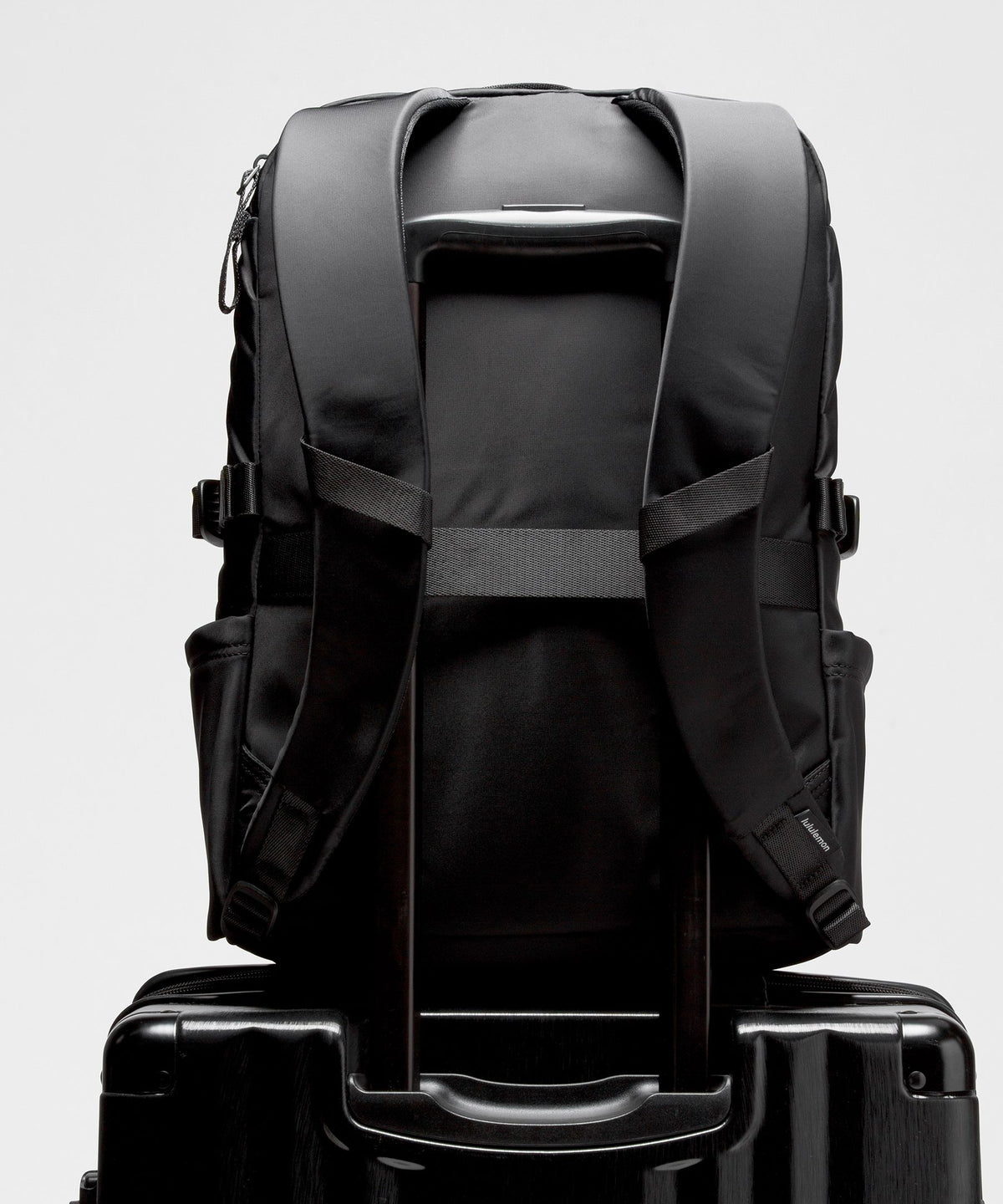 New Crew Backpack 22LLogo