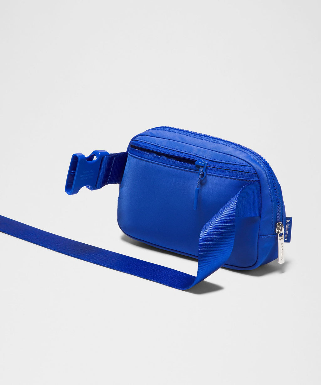 Everywhere Belt Bag with Long Strap 1L