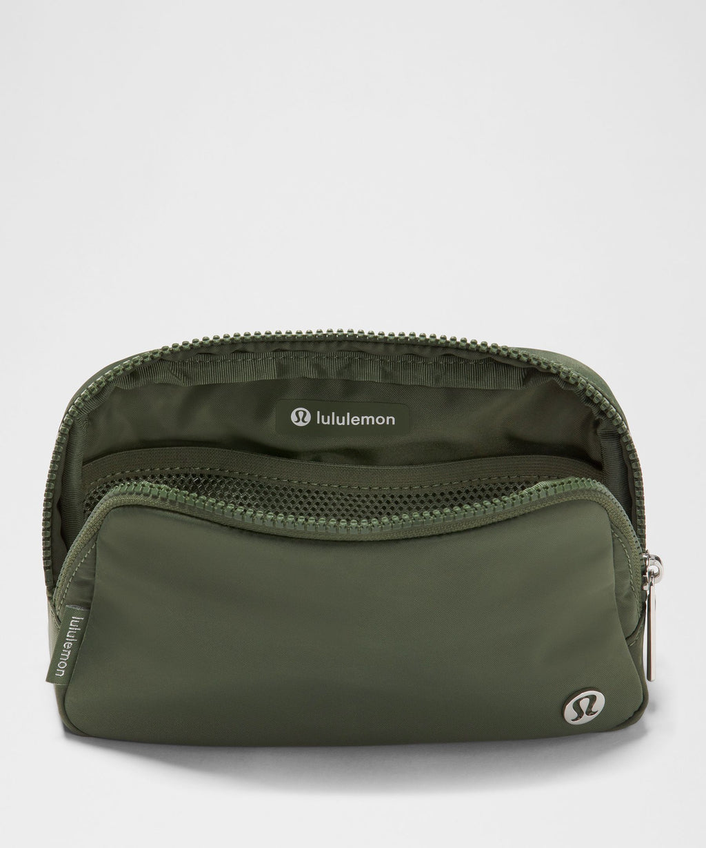 Everywhere Belt Bag with Long Strap 1L