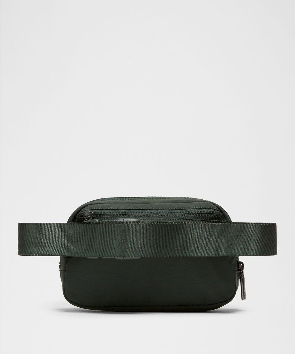 Everywhere Belt Bag with Long Strap 1L