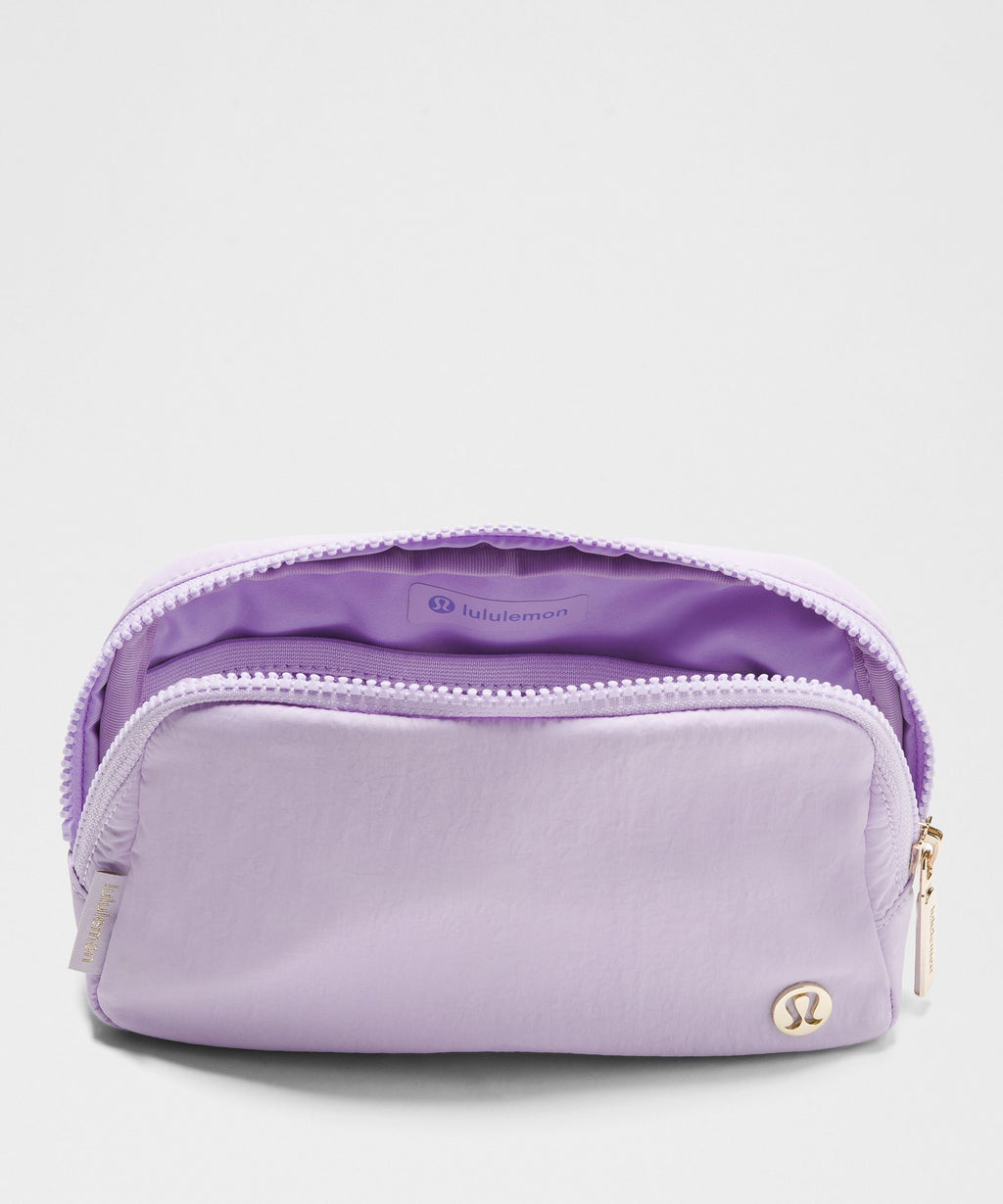 Everywhere Belt Bag with Long Strap 1L