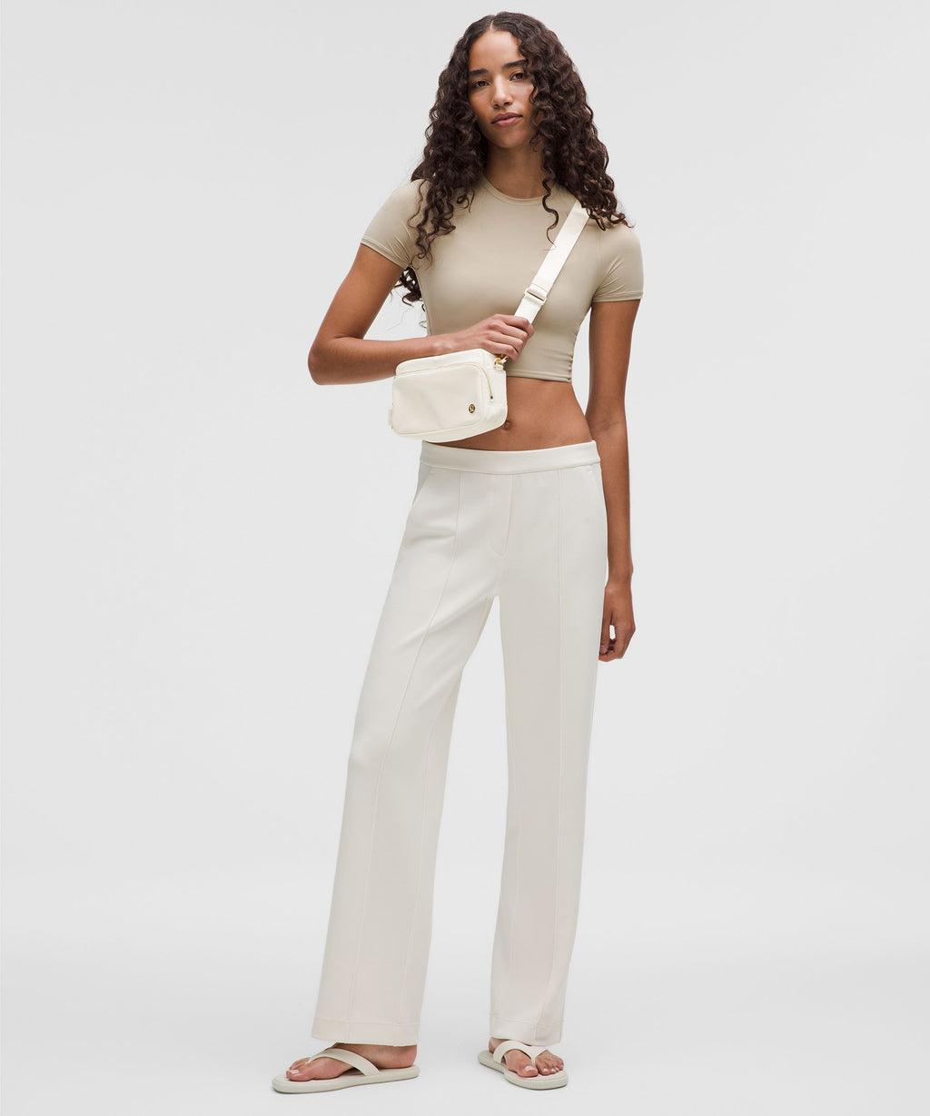 Everywhere Crossbody Bag 2LMetal Hardware