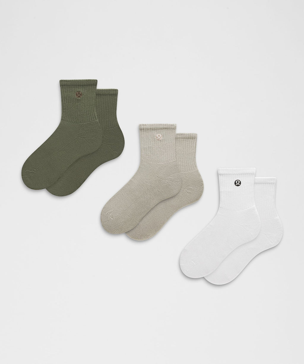 Unisex Daily Essential Quarter Socks3 Pack