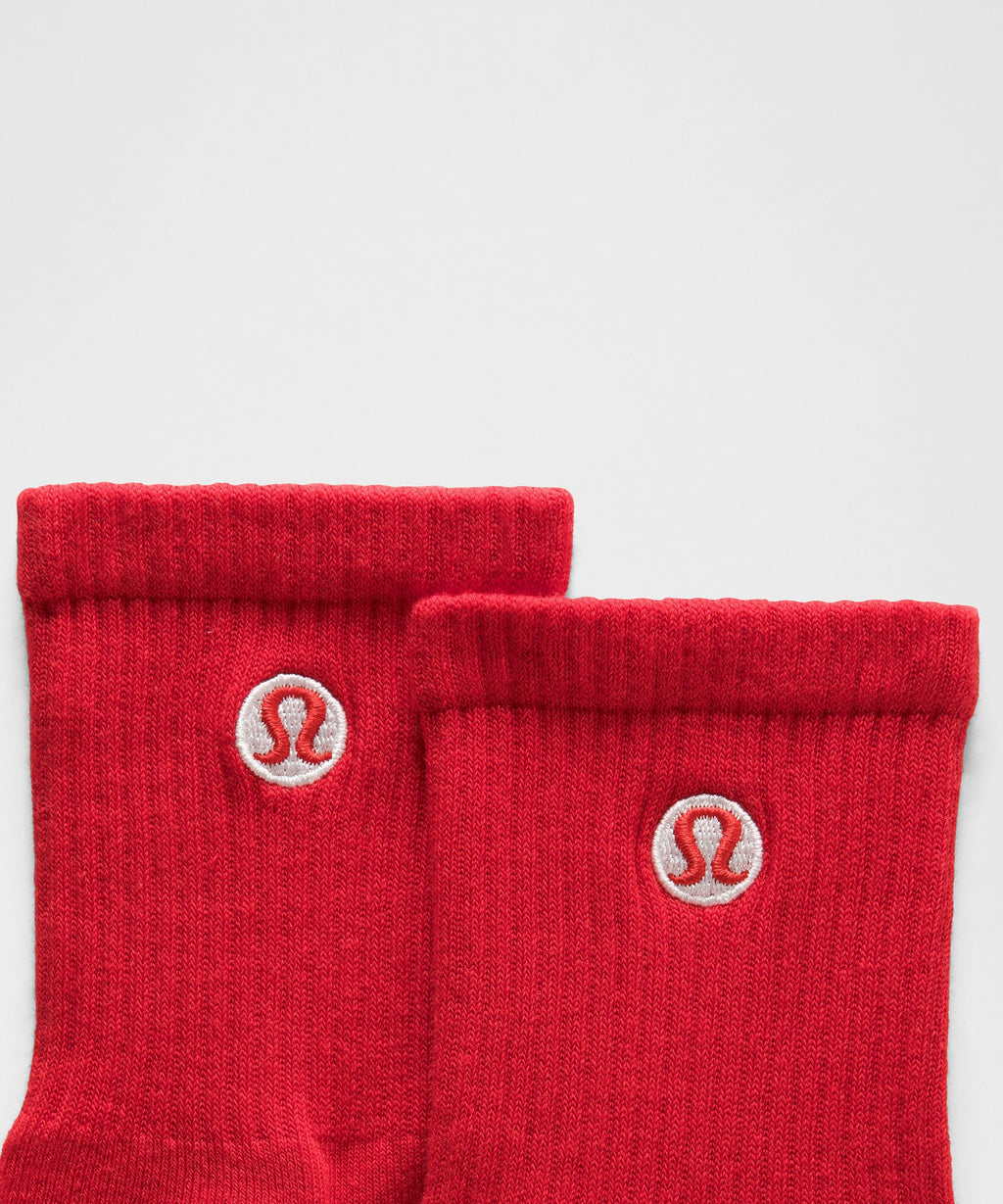 Unisex Daily Essential Quarter Socks
