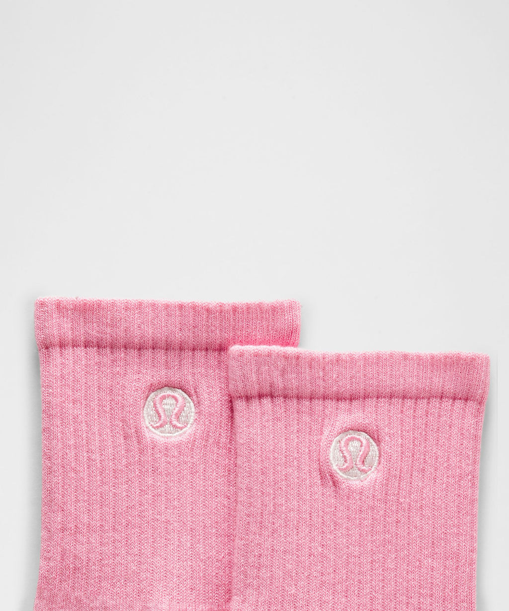 Unisex Daily Essential Quarter Socks