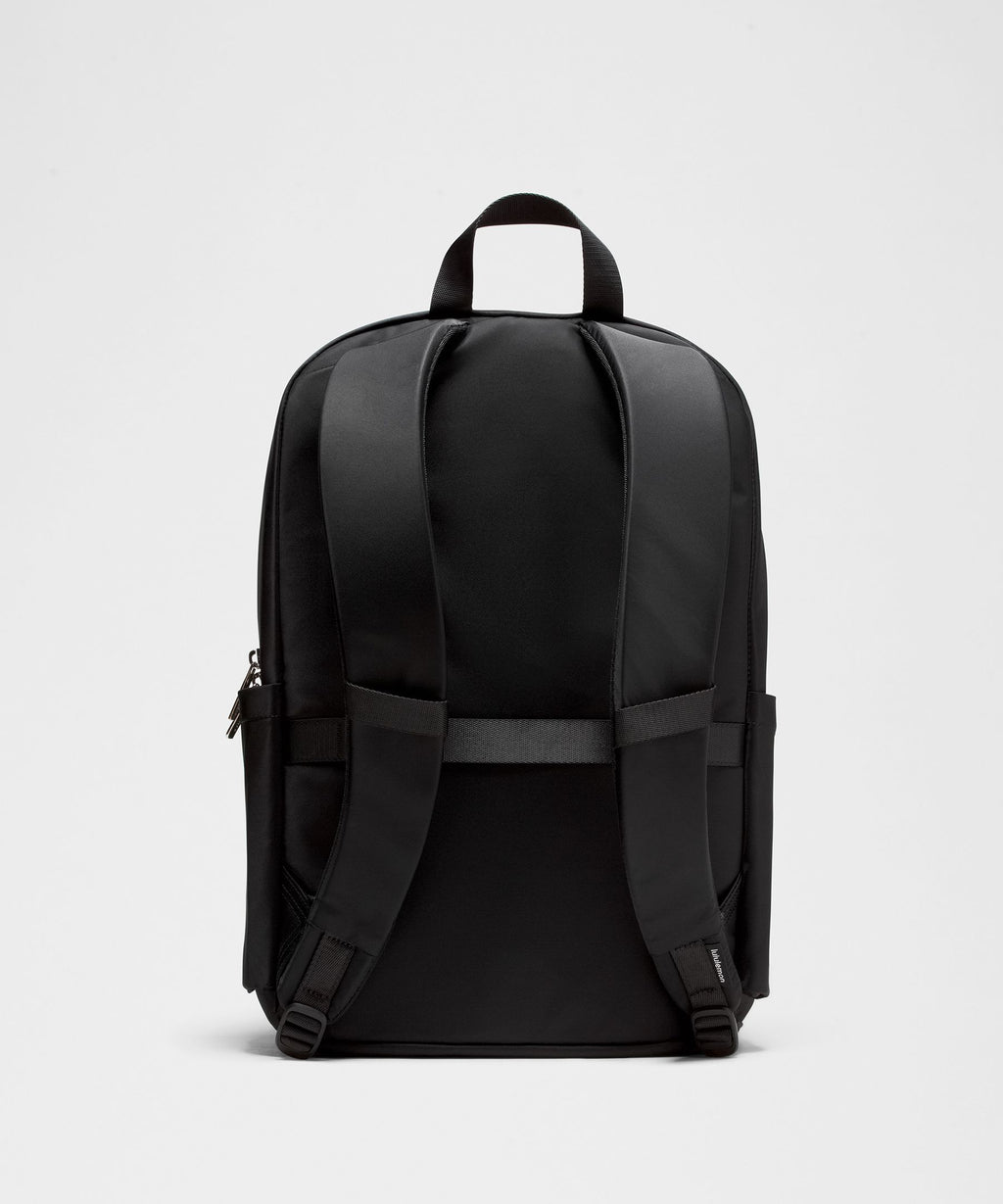 Everywhere Backpack 22LMetal Hardware
