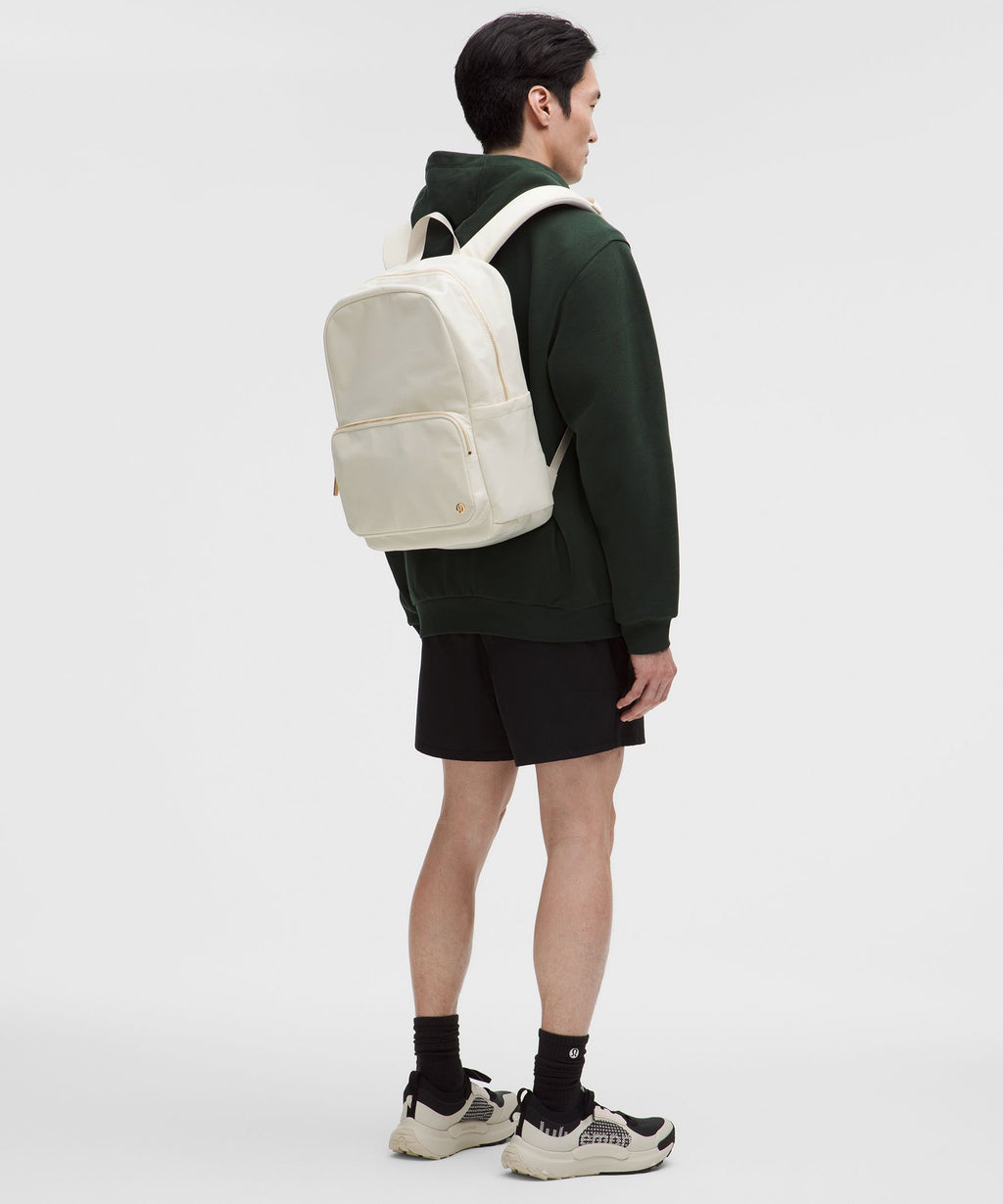 Everywhere Backpack 22LMetal Hardware