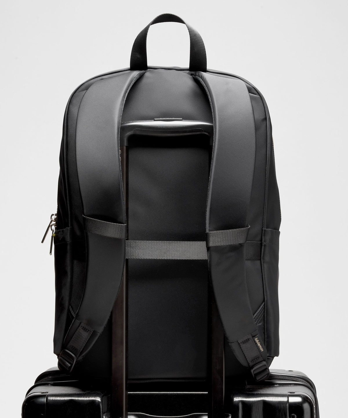 Everywhere Backpack 22LMetal Hardware